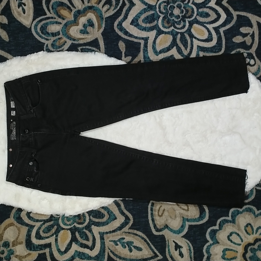 Miss Me black skinny jeans button flap pockets sz 29